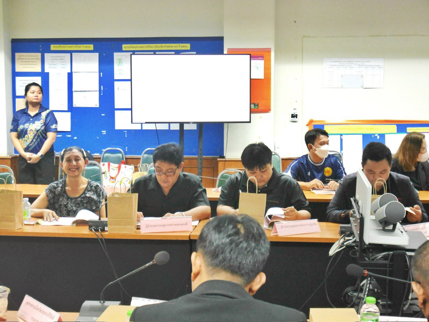 title - ส.ป.ก.ประจวบคีรีขันธ์ ได้ดำเนินการจัดการประชุมคณะกรรมการปฏิรูปที่ดินจังหวัดประจวบคีรีขันธ์ (คปจ.ประจวบคีรีขันธ์) ครั้งที่ 1/2569 ณ ห้องประชุมสิงขร ชั้น 3  ศาลากลางจังหวัดประจวบคีรีขันธ์